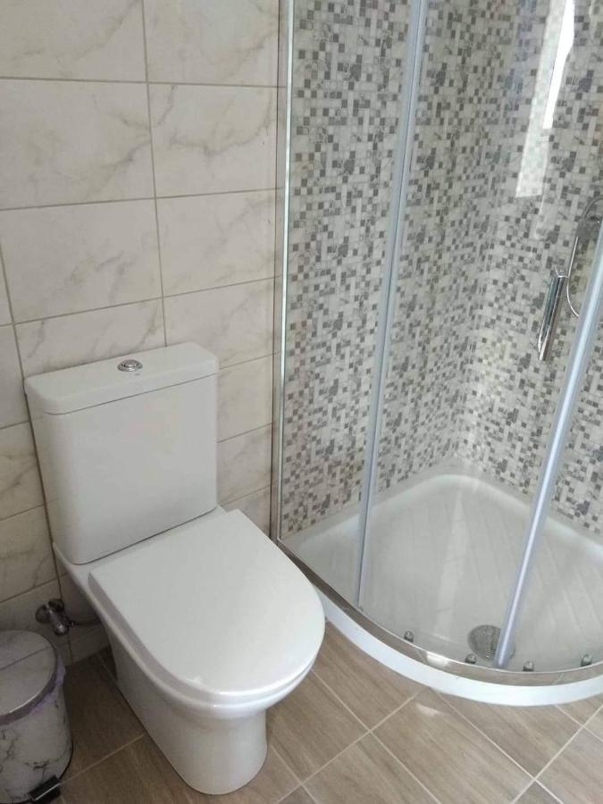Marina Deluxe Apartments Istro Luaran gambar