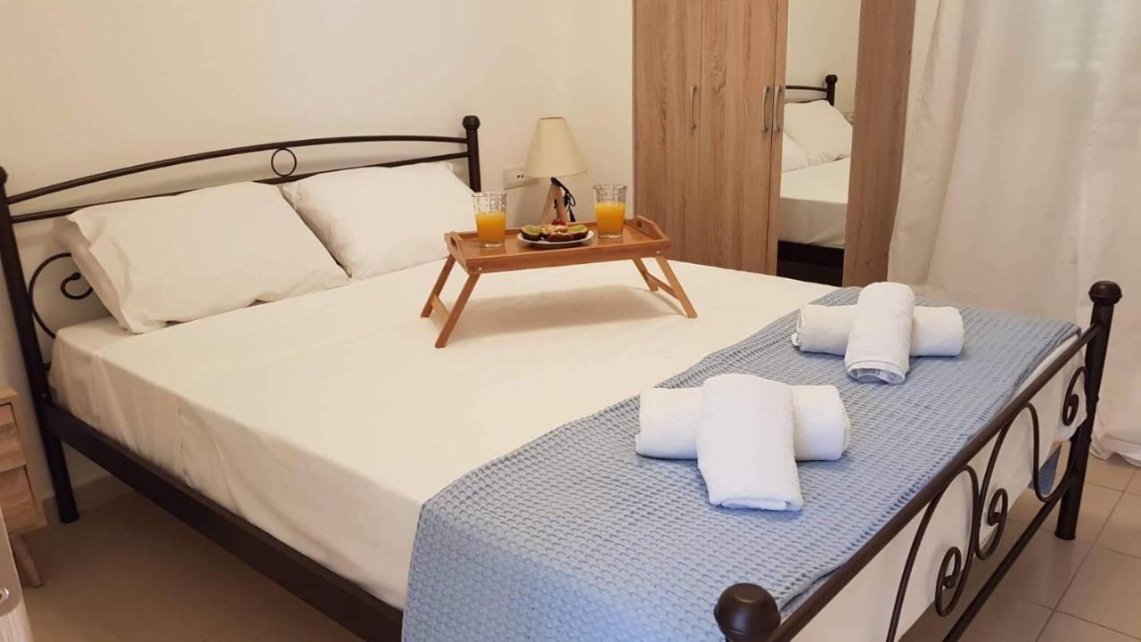 Marina Deluxe Apartments Istro Luaran gambar